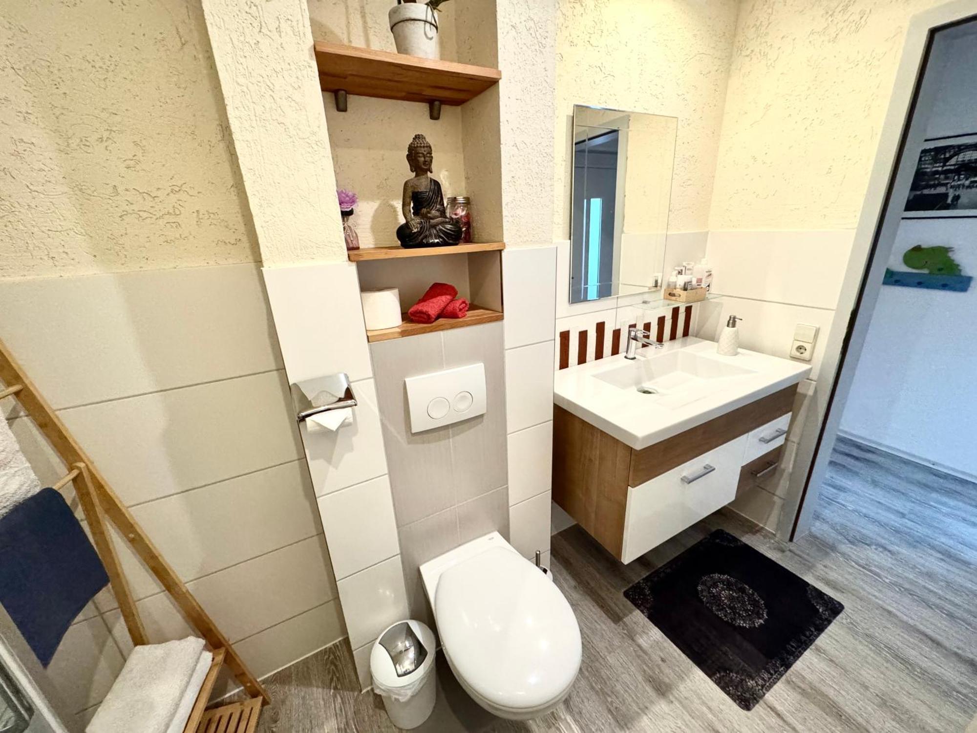 Wohnung Mit Charme, Netflix 赖因斯特滕 外观 照片